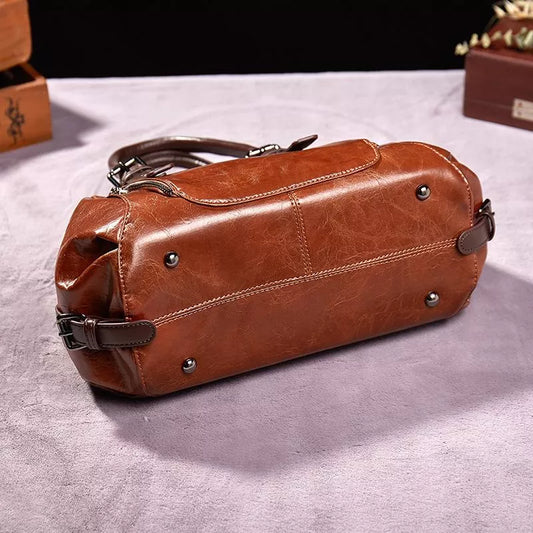 EVELINE | CHIC LEATHER BAG