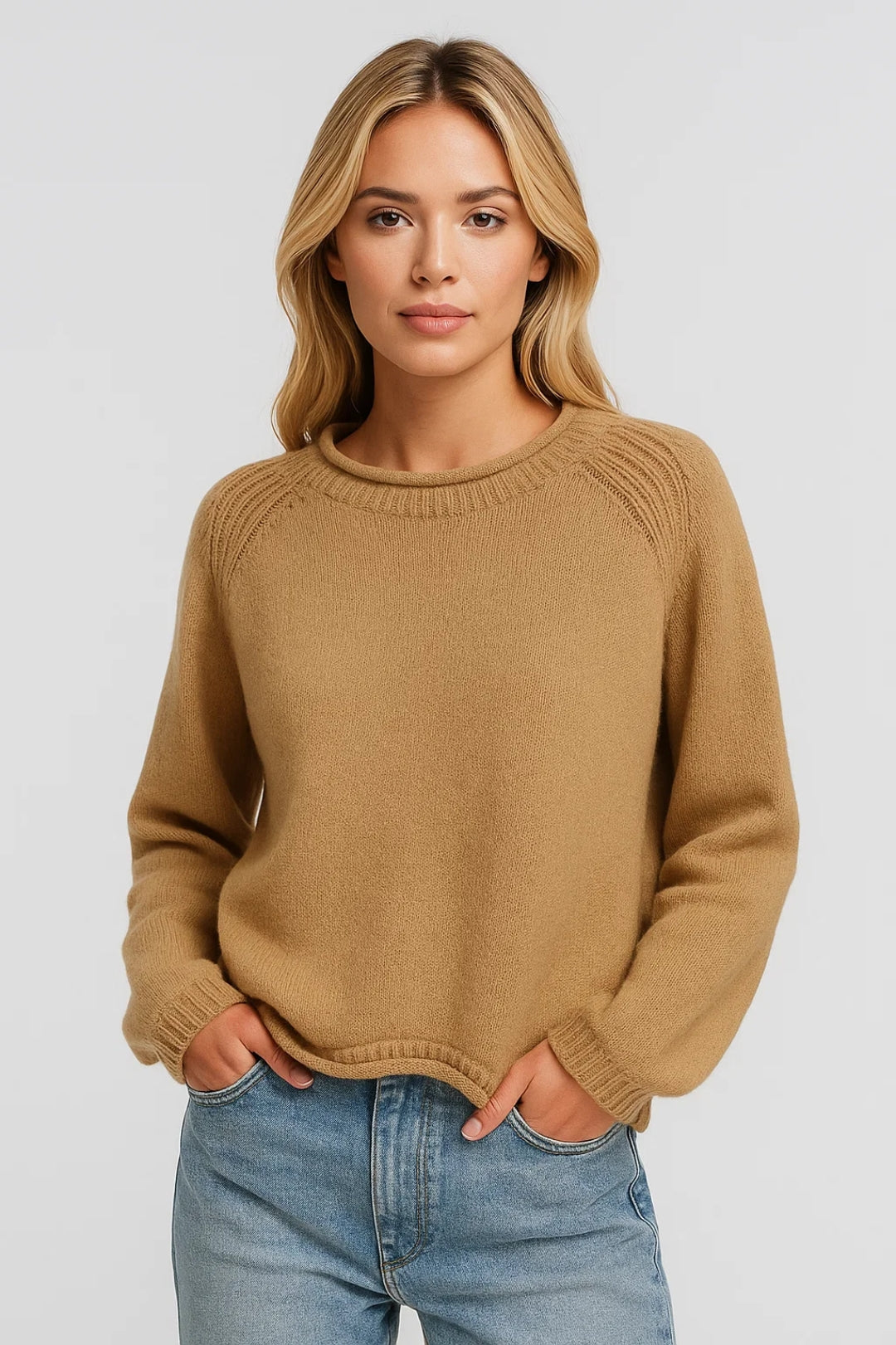 VESNA | SOFT ROUND-NECK KNIT SWEATER WITH SHOULDER DETAIL
