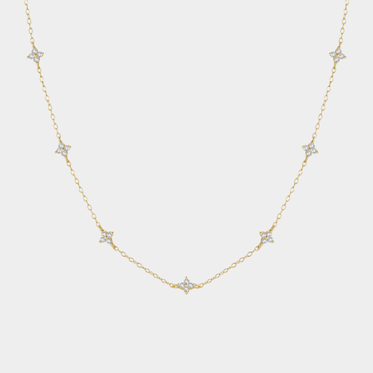 Veronica – Catenina sottile in argento con pendente verticale