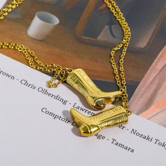 Jasmina – Collana dorata con pendente a iniziale