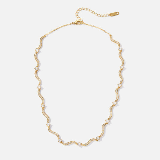 Josefina – Collana dorata con struttura organica