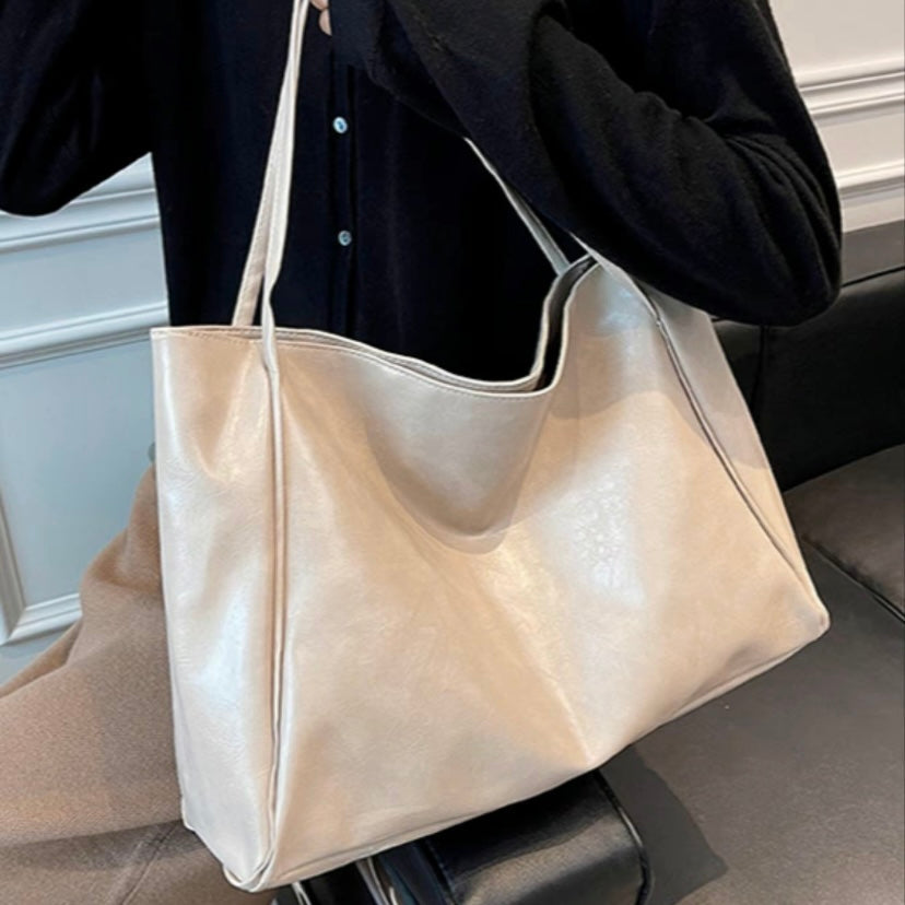 ODESSA | RETRO LEATHER BAG