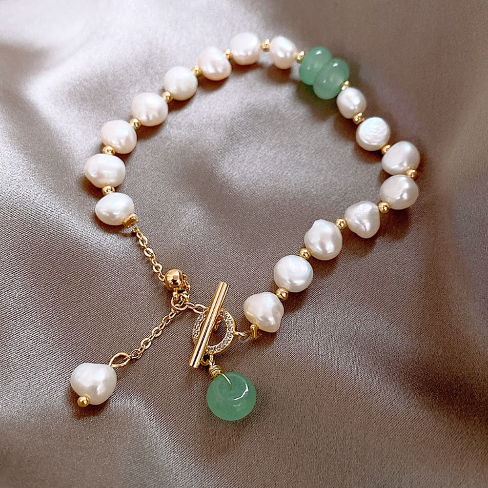 Annelie – Collana dorata dal design multilivello