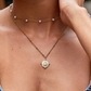 Annika – Delicata catena in oro con pendente quadrato.