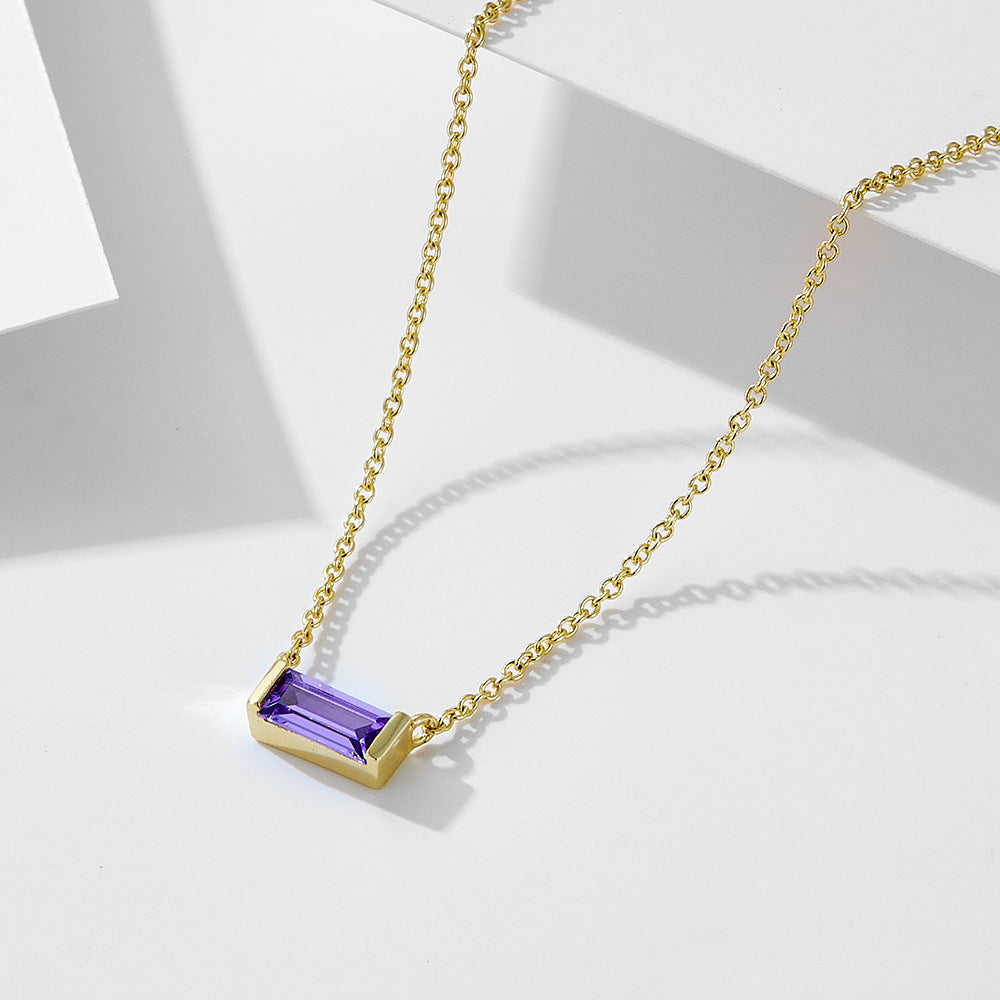 Livia – Collana in argento con piccolo pendente