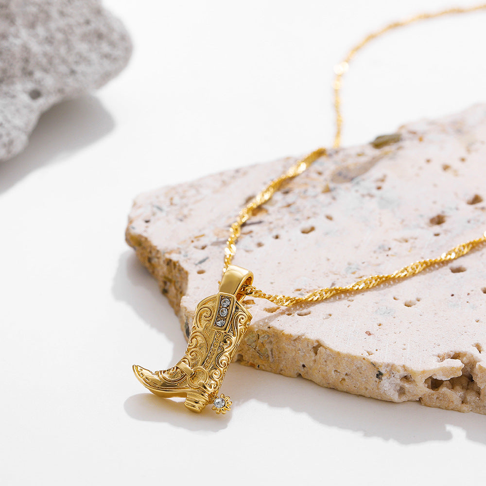 Johana – Collana delicata con pendenti dorati