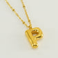 Irena – Collana dorata con charme a forma di iniziale