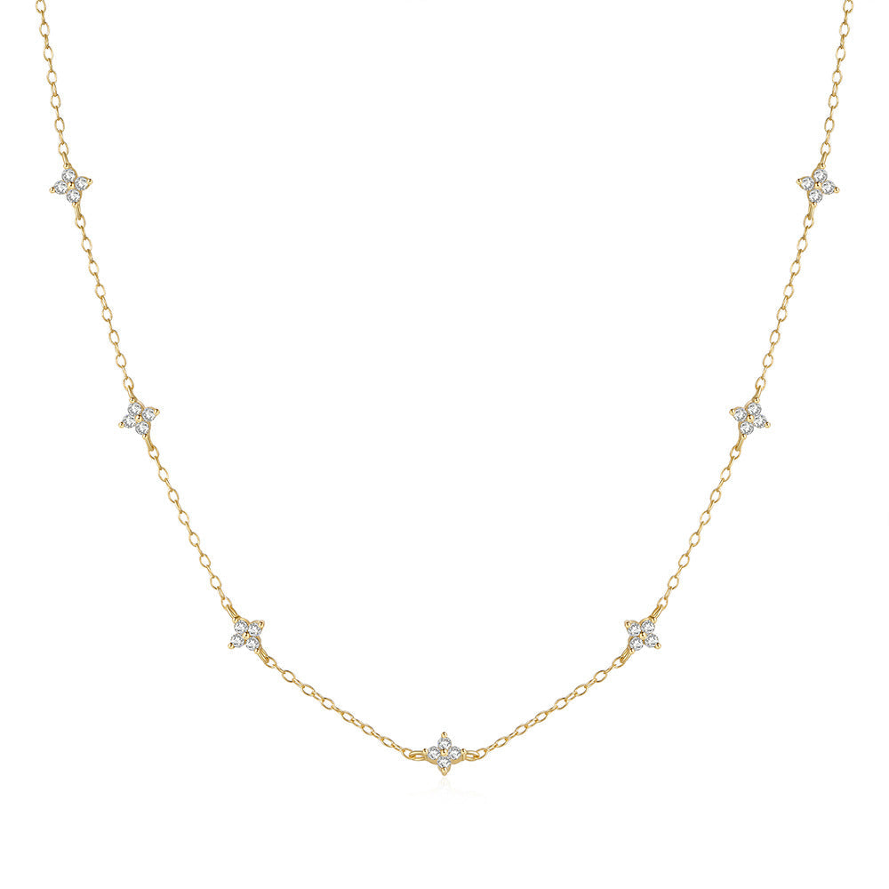 Veronica – Catenina sottile in argento con pendente verticale