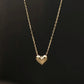 Klara – Collana dorata con pendente rotondo