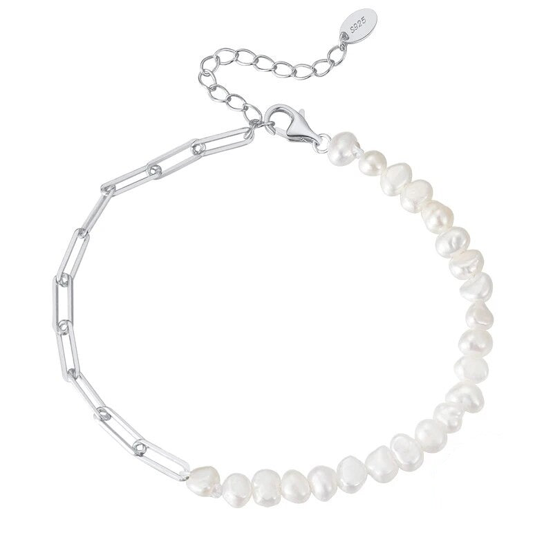 Livia – Collana dorata delicata con struttura a maglie