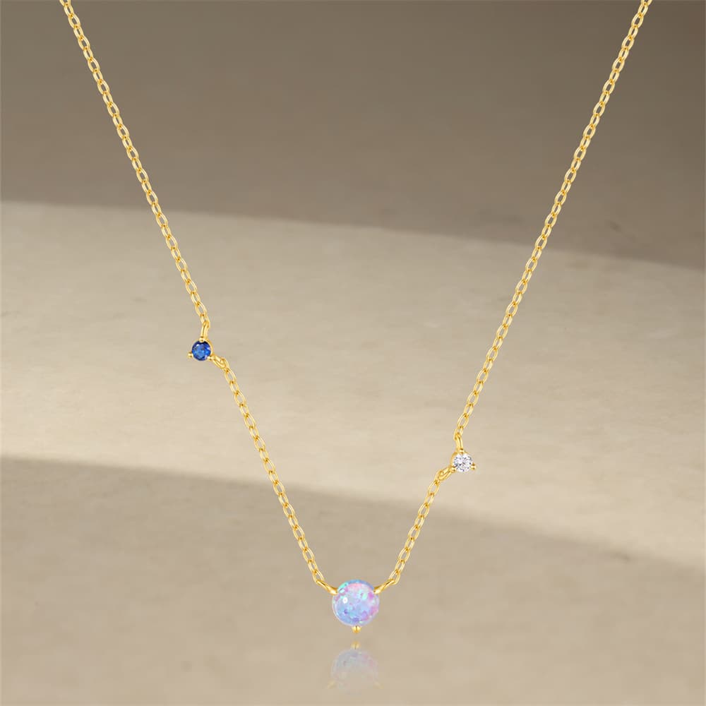 Nora – Collana delicata in argento con pendente a forma di cuore