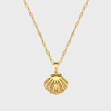 Beatrix – Gold Coin Pendant Necklace