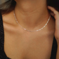 Miriam – Collana dorata con accento in perla