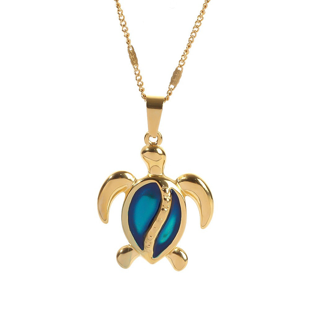 Maja – Collana dorata con medaglione rotondo