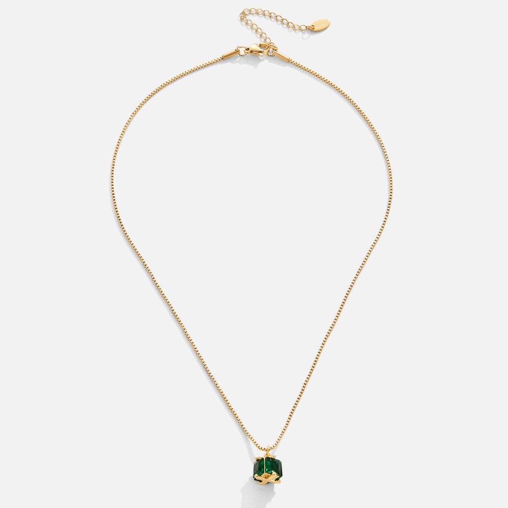 Katharina – Collana dorata con pietra verde