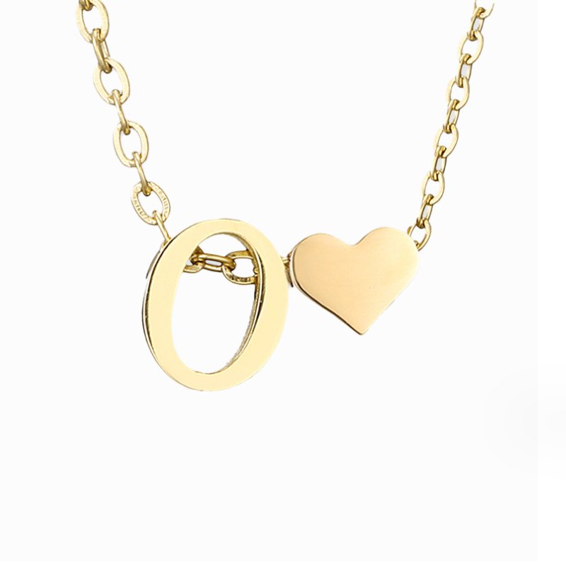 Nina – Collana dorata con disposizione a V