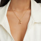 Selma – Collana dorata con pendente a forma di cuore e pietra