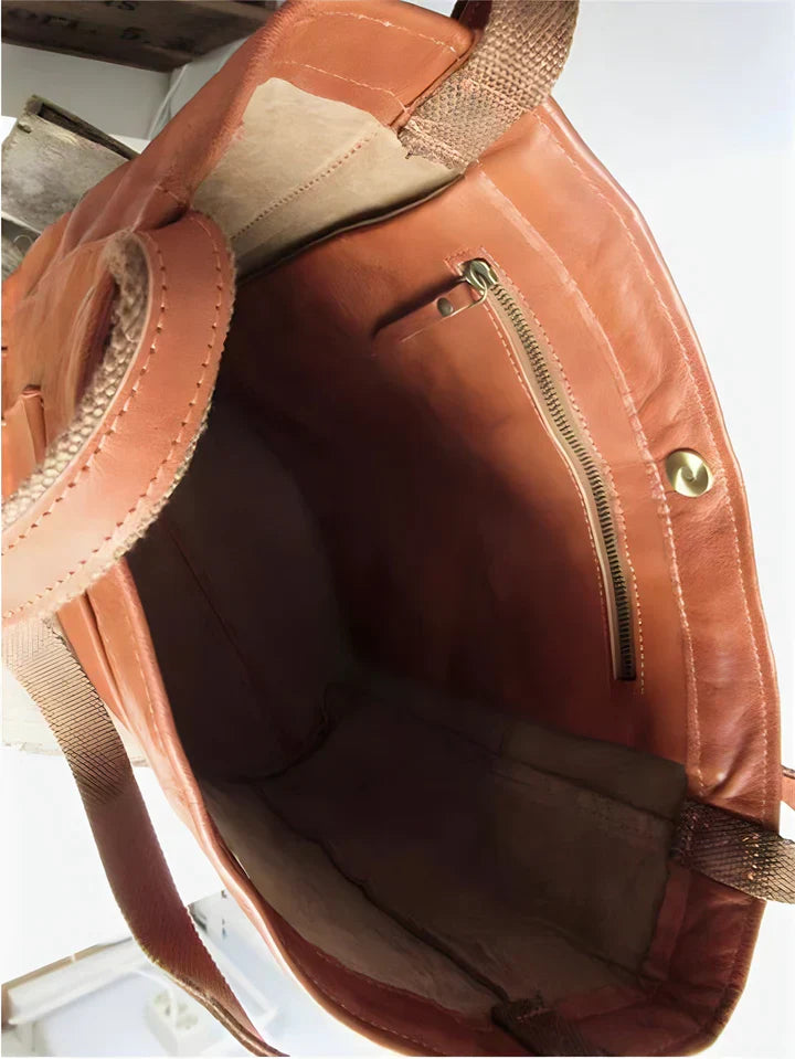 THESSALY | CLASSIC LEATHER TOTE