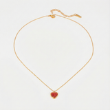 Marlena – Delicata collana con pendente a goccia lucente.