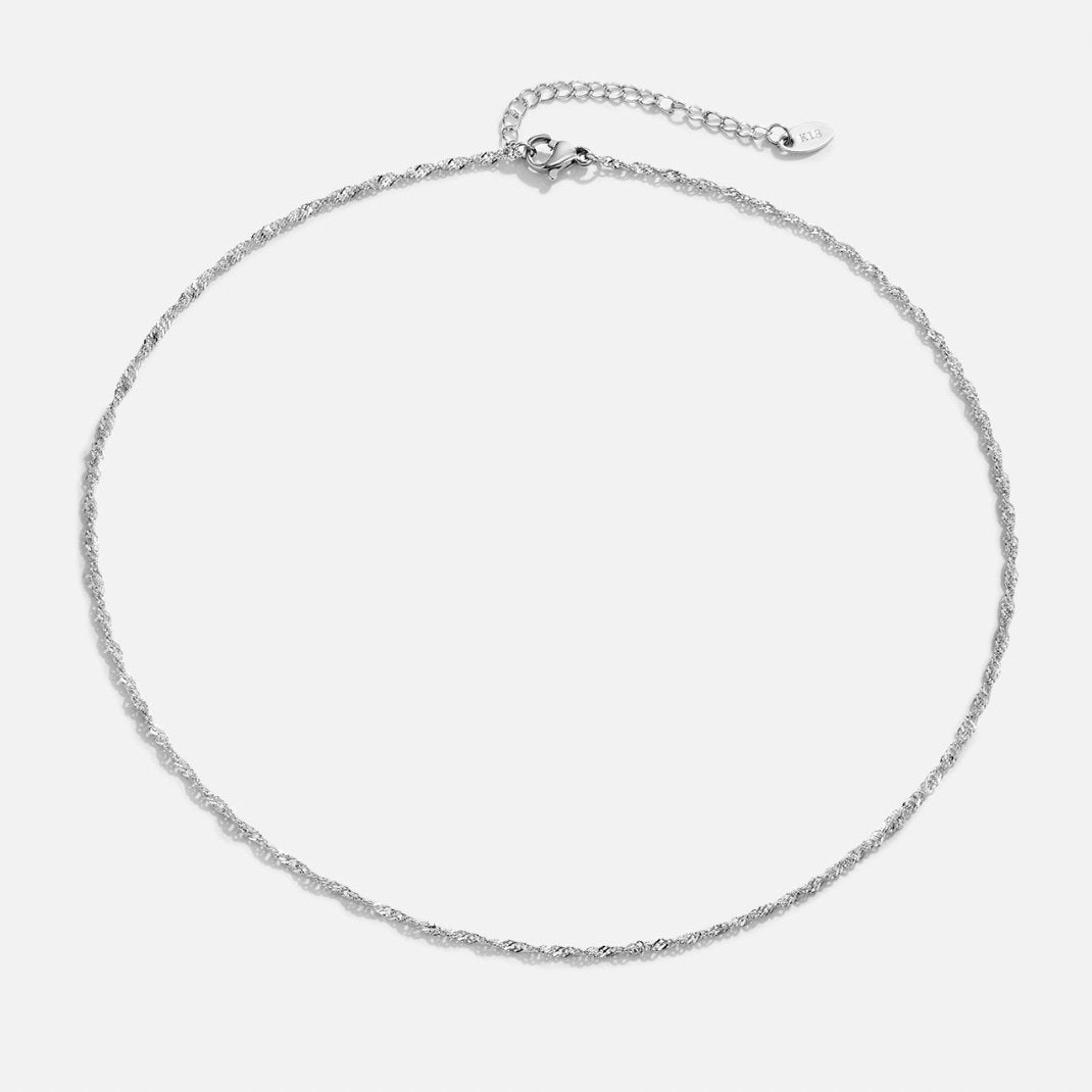 Johanka – Collana dorata con delicato pendente a cuore