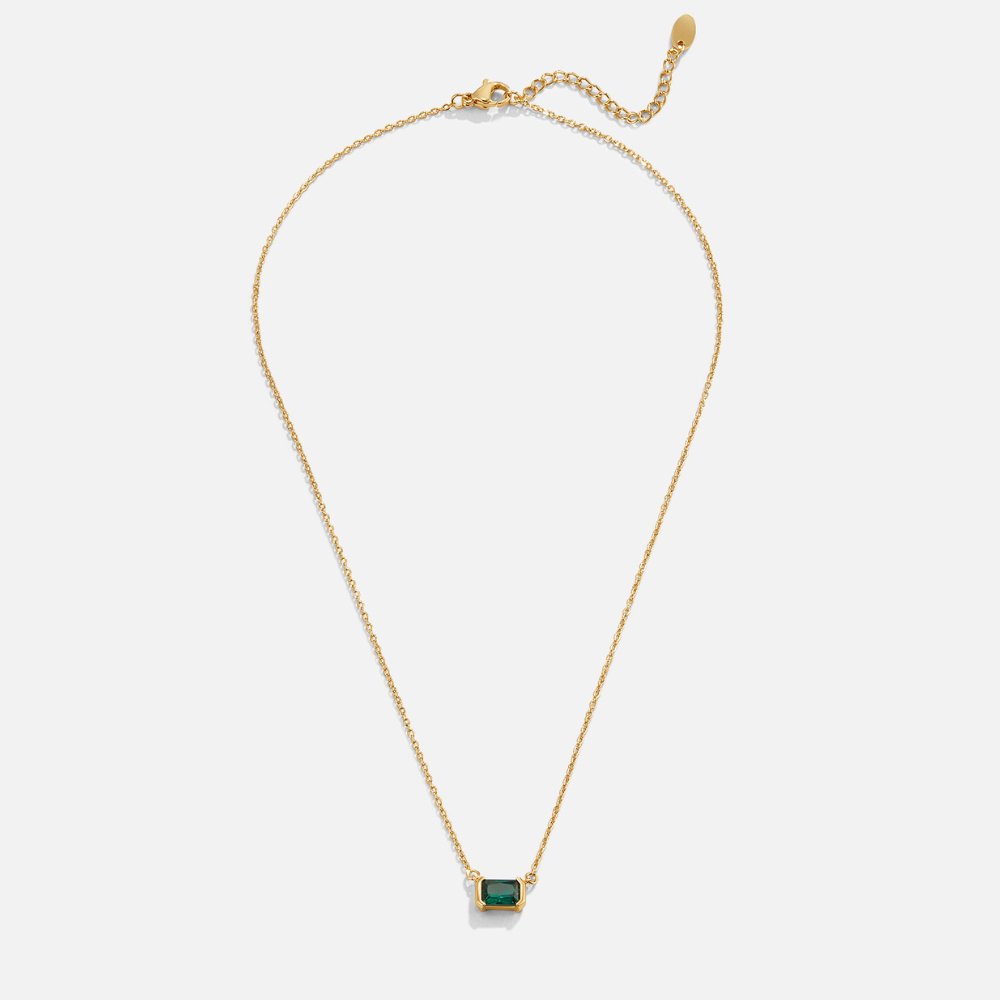 Liliana – Collana dorata con pendente rettangolare