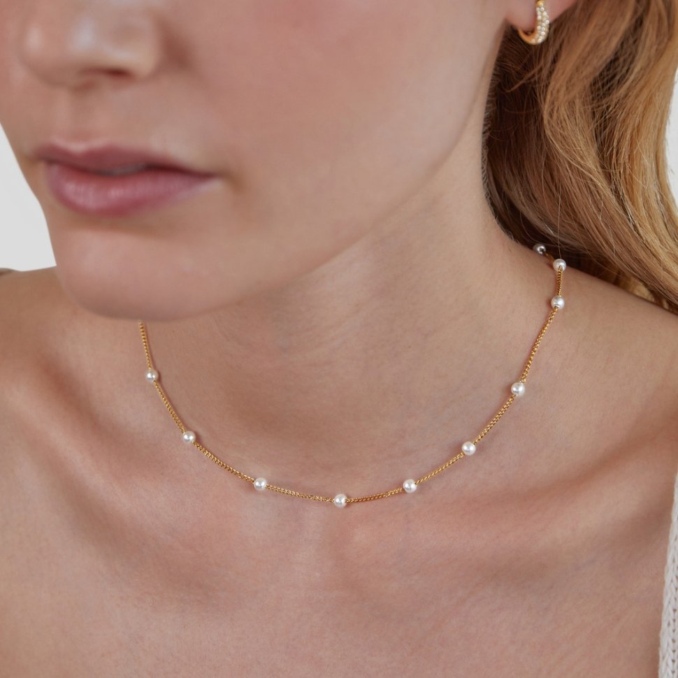 Klara – Collana dorata doppia con accenti di perle