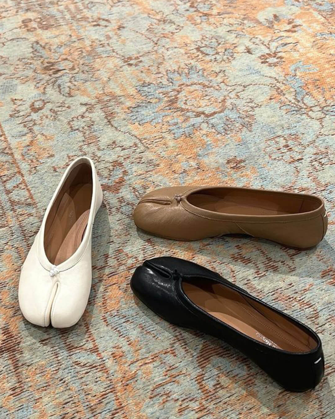 ABIGAIL | Tabi Split Toe Ballet Flats | Vegan Leather Ballerinas